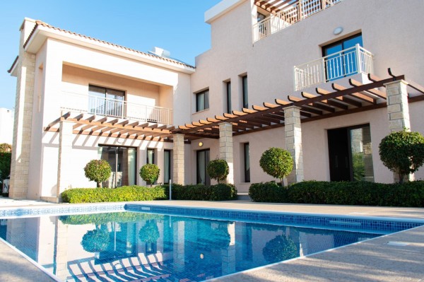 Exquisite Luxury Villas At Secret Valley Golf Resort